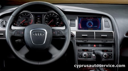 AUDI A6 2.4