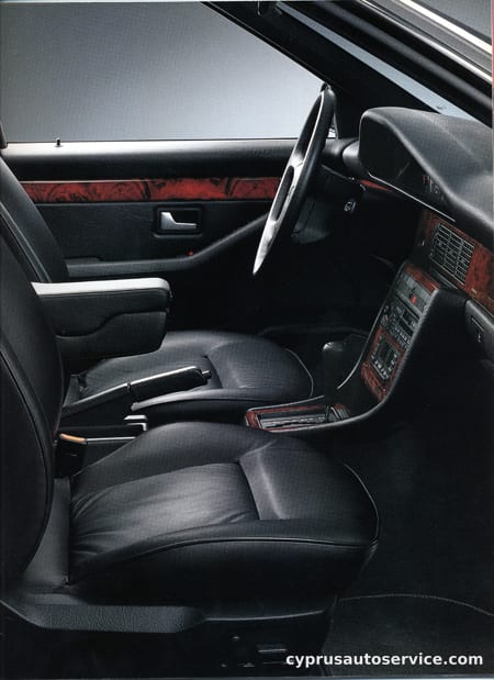 AUDI V8 BASE GRADE