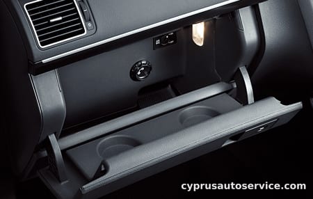 VOLKSWAGEN GOLF TOURAN TSI COMFORTLINE