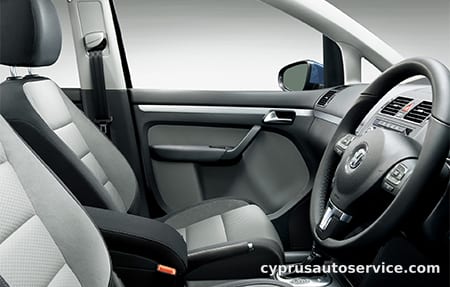 VOLKSWAGEN GOLF TOURAN CROSS TOURAN