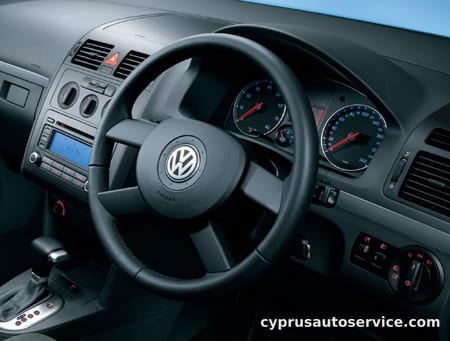 VOLKSWAGEN GOLF TOURAN GLi
