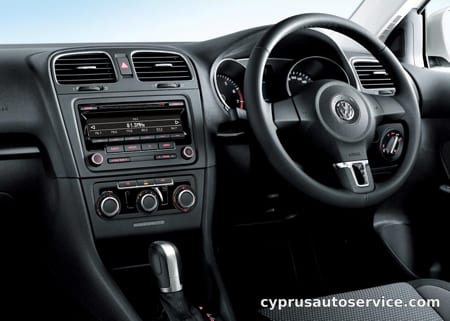 VOLKSWAGEN GOLF VARIANT TSI TRENDLINE BLUEMOTION TECHNOLOGY