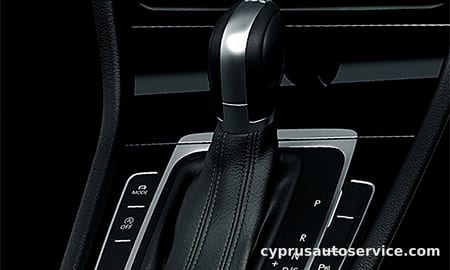 VOLKSWAGEN GOLF VARIANT TSI COMFORTLINE BLUEMOTION TECHNOLOGY