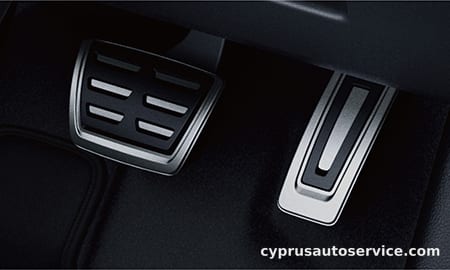 VOLKSWAGEN GOLF VARIANT R LINE BLUEMOTION TECHNOLOGY