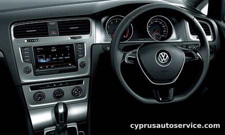 VOLKSWAGEN GOLF VARIANT TSI COMFORTLINE BLUEMOTION TECHNOLOGY