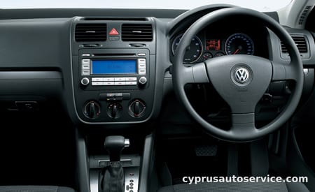VOLKSWAGEN GOLF VARIANT TSI TRENDLINE