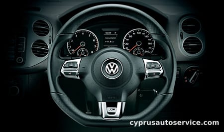 VOLKSWAGEN TIGUAN R LINE