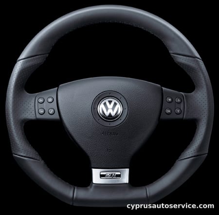 VOLKSWAGEN TIGUAN R LINE