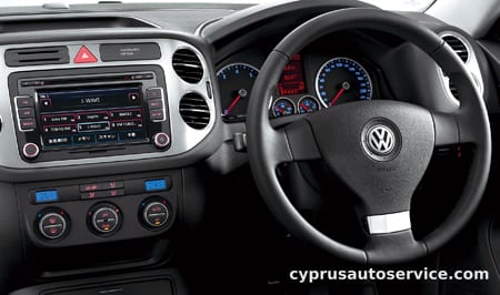 VOLKSWAGEN TIGUAN TRACK&FIELD