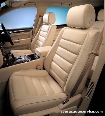 VOLKSWAGEN TOUAREG V8