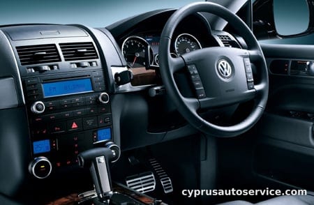 VOLKSWAGEN TOUAREG V6
