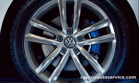 VOLKSWAGEN PASSAT GTE VARIANT BASE GRADE