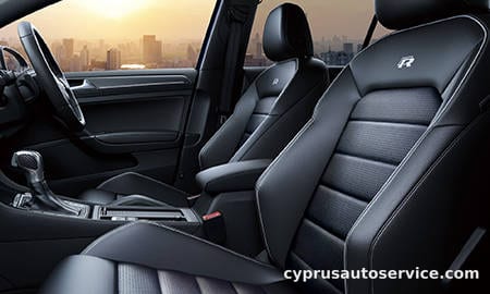 VOLKSWAGEN GOLF R VARIANT BASE GRADE