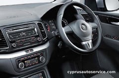VOLKSWAGEN SHARAN