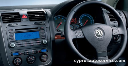 VOLKSWAGEN JETTA 2.0T