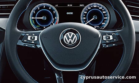 VOLKSWAGEN PASSAT GTE BASE GRADE