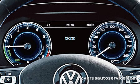 VOLKSWAGEN PASSAT GTE BASE GRADE