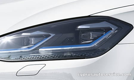 VOLKSWAGEN EGOLF BASE GRADE