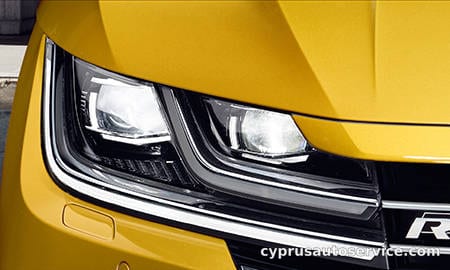 VOLKSWAGEN ARTEON TSI 4MOTION R LINE