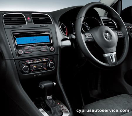 VOLKSWAGEN GOLF TSI HIGHLINE