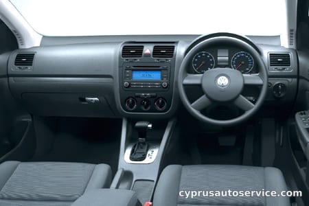 VOLKSWAGEN GOLF E