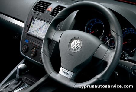 VOLKSWAGEN GOLF GTI