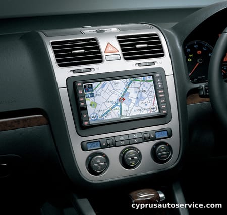 VOLKSWAGEN GOLF TSI TRENDLINE