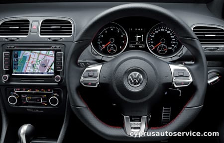 VOLKSWAGEN GOLF GTI