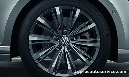 VOLKSWAGEN PASSAT TDI ELEGANCE