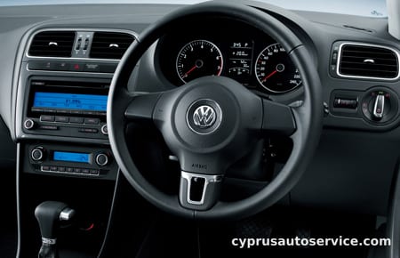 VOLKSWAGEN POLO TSI HIGHLINE