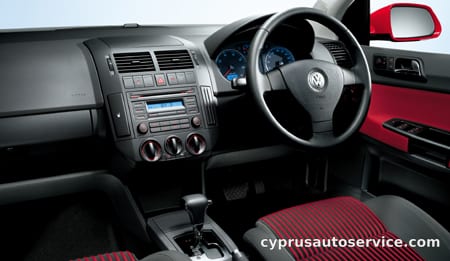 VOLKSWAGEN POLO 1.6 SPORT LINE