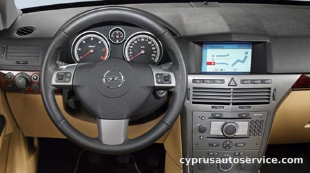 OPEL ASTRA 1.8 SPORT NAVI PACKAGE
