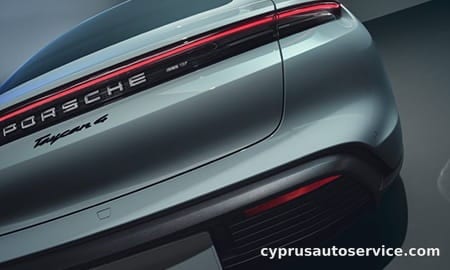 PORSCHE TAYCAN TURBO GT WITH WEISSACH PACKAGE