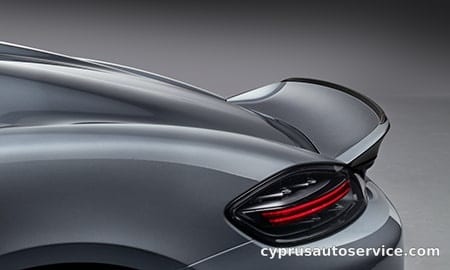 PORSCHE 718 SPYDER RS