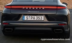 PORSCHE PANAMERA