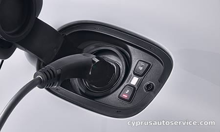PORSCHE PANAMERA 4 E-HYBRID