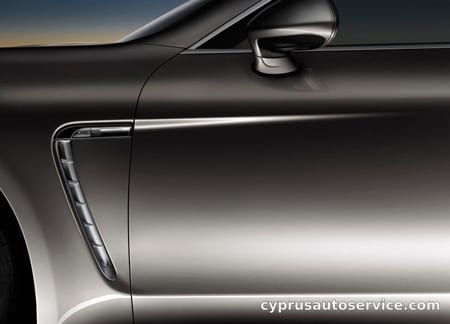 PORSCHE PANAMERA S