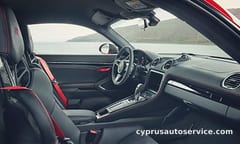 PORSCHE 718 CAYMAN