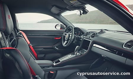 PORSCHE 718 CAYMAN T