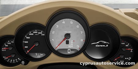 PORSCHE 911 CARRERA