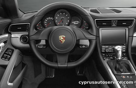 PORSCHE 911 CARRERA