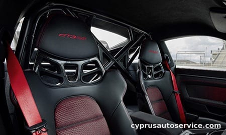 PORSCHE 911 GT3RS