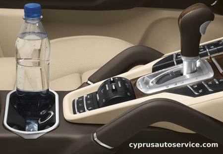 PORSCHE CAYENNE BASEGRADE