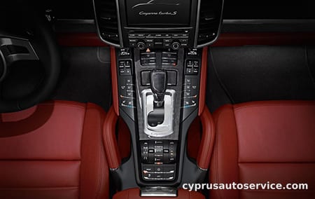 PORSCHE CAYENNE BASEGRADE