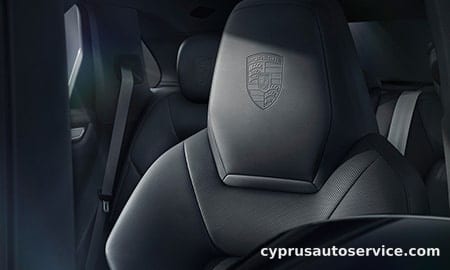 PORSCHE CAYENNE PLATINUM EDITION