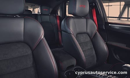 PORSCHE MACAN GTS