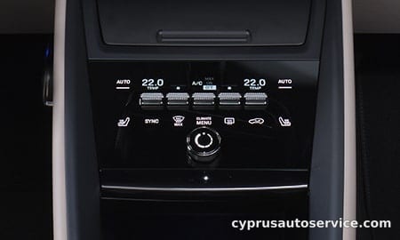 PORSCHE MACAN ELECTRIC MACAN