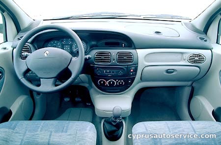 RENAULT SCENIC RX4