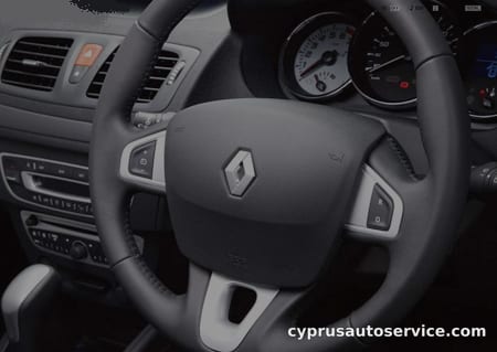RENAULT MEGANE GT LINE