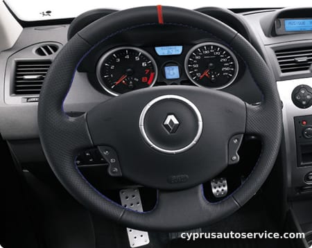 RENAULT MEGANE SPORT